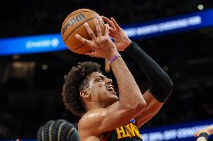 关键时刻果断打呀你！杰伦·约翰逊16中7得20分9板12助2帽