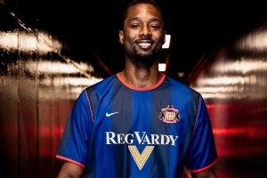 哈里森·巴恩斯本赛季足球服入场穿搭！这些复古球衣品味相当之高