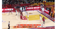 努力追赶！贾明儒三分穿针后诺威尔反击暴扣 山西7-0迫近比分