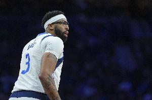 基德：安东尼·戴维斯的情况正在好转 希望他不会缺席太久