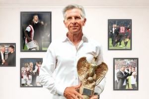 尼斯官方：主教练海斯离任，新帅克劳德·普埃尔执教至本赛季结束