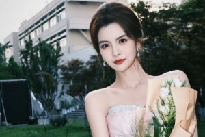 软萌甜妹来袭！美女主持炼炼：大家对杨瀚森多些耐心 别光看数据