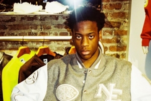 新年新气象！迪班萨：准备剪个头发再买条金链子开启新的一年