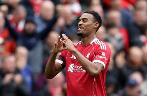 赫拉芬贝赫：和柯蒂斯·琼斯搭档很舒服，希望球队继续保持这势头