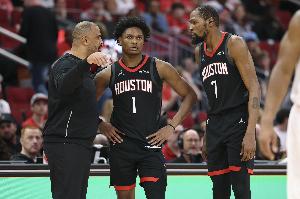 ESPN预测明天胜率：火箭88.2%占据大优势 步行者11.8%