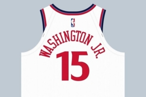 快船新援小泰泰·华盛顿将穿15号球衣 球队上一个15号是尤班克斯