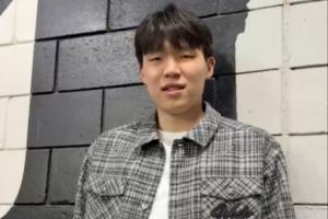 杨瀚森：大哥（克林根）抢到了关键篮板 真顶 为我们拿下胜利