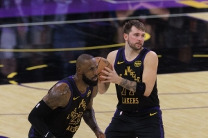 雷迪克：想让球队发挥最佳水平 东詹两人的化学反应必须达到极致