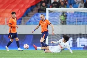 津媒：海牛如果无法摆脱资金困境，或许将提前预订一个降级名额