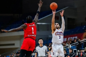 无限我的城│2025-2026赛季NBL常规赛第三轮战报