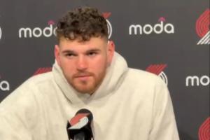 克林根夸杨瀚森：他一直努力训练 一直在进步 他今天防守防得不错