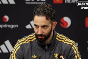 阿莫林：媒体总说变阵时我不能改变，否则球员会认为我是迫于压力