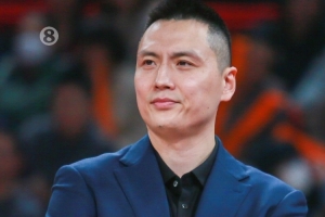 卢伟：我们是从外援到国内球员 不遗余力防守 积极性非常好