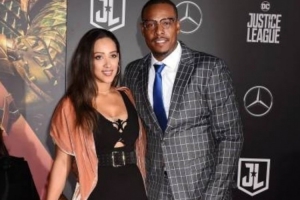 最佳的XX场景？皮尔斯：浴缸>淋浴>海滩>车内 我喜欢在镜子前