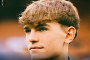 重建！阿斯：皇马中场仅琼阿梅尼达到预期 将签回帕斯+关注斯米特