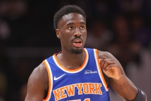 名不见经传！51号秀迪亚瓦拉首节9分钟 6中5&三分3中3砍13分2断