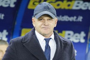 前主帅谈佛罗伦萨：既然已经垫底就无所畏惧去踢球，祝他们好运