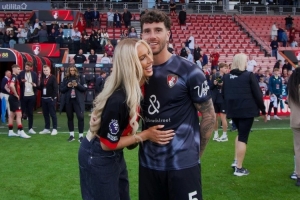 跟队记者：尤文在努力运作塞内西加盟，但目标夏窗免签而非冬窗