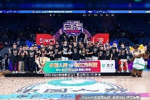 中国篮球2025大事记🏀杨瀚森登陆NBA 男篮过山车 潜力赛引争议