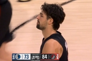 美媒体人：阿夫迪亚带替补就自己投吧 给低位的杨瀚森他就得失误