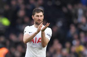 队报：尼斯后防线缺人，考虑签下32岁热刺后卫本·戴维斯