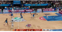 真难！塔克不减速分球略低 孙铭徽捡起球直接出手三分压哨命中！