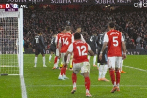 又是角球！大马丁脱手，加布里埃尔破门，阿森纳1-0领先维拉