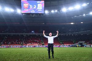 足球报：2026中超掀起澳帅潮，最多有望四人执教