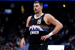 媒体人：有约基奇掘金是夺冠级别的球队 没有就是附加赛级别