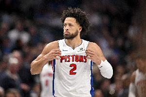 攻防一体！康宁汉姆19中12 得到27分5篮板11助攻1抢断