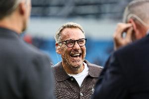 默森：阿森纳很难被阻挡，结合赛程他们会相当轻松地赢得英超冠军