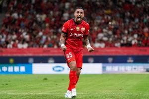 海港前锋莱昂纳多：中国有意归化我，我到时29、30岁，以后再讨论