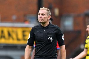 前裁判：如果看VAR用时太久，通常都是在盘算怎么解释推翻原判罚