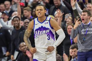 带不动！基昂特·乔治24中13&三分12中6 空砍37分6板7助