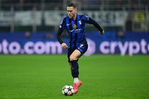 佩杜拉：泽林斯基现在几乎成了国米的非卖品，冬窗离队可能性很小