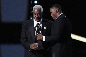 预警！威少再得到39分就能超越大O 加冕NBA历史控卫得分王