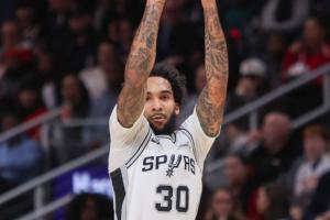 😤300万神将！尚帕尼11记三分刷新队史纪录 36分刷新个人纪录！