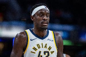 表现平平！西亚卡姆20中9拿到26分4板 罚球10中5