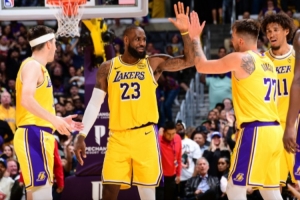 湖人2025年回顾：东契奇加盟&詹姆斯5万分 球队百亿美元出售