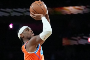 孙悦：相比得分王亚历山大更看重总冠军 我欣赏他打球的气质