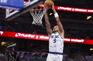 准绝杀！班凯罗21中12拿到29分10板4助3帽1断 罚球7中5