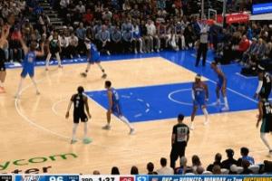 生涯第3记3分！杨瀚森无视防守扬手远投命中 3分命中数超越姚明！