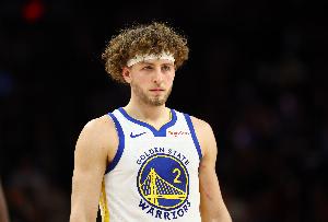 最近表现真可以！波杰姆斯基9中6&三分7中5拿到19分3板3助