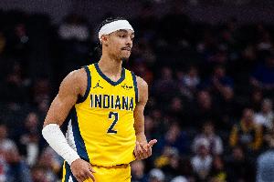 稳定发挥难救主！内姆哈德出战31分钟 15中9拿到19分4板7助