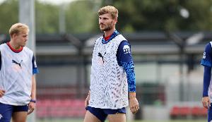 莱比锡冬训日程：无比赛+4堂公开训练课，坎普尔因个人原因缺席