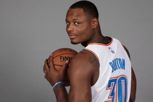 K联赛16.4分7.6板3助！媒体人：广州将签约新外援德翁特·伯顿