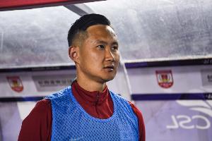 博主：王耀鹏收到多支球队邀请，他选择重返家乡加盟大连鲲城