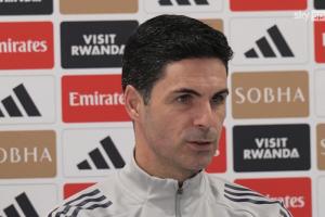 枪手5次元旦领跑但均丢冠！塔帅回应新年魔咒：那就让我们打破它