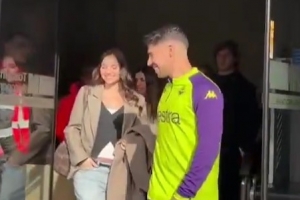 即将租借加盟！热刺边锋所罗门已经抵达意大利佛罗伦萨