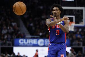 奥萨尔：赛季还有50场还不能放松 时刻告诉自己什么成就都还没有